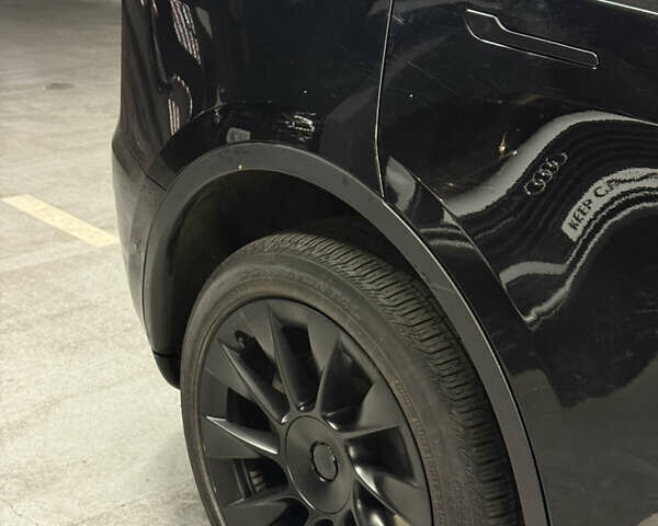 Черный Тесла Model Y, объемом двигателя 0 л и пробегом 124 тыс. км за 24900 $, фото 8 на Automoto.ua