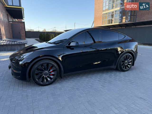 Черный Тесла Model Y, объемом двигателя 0 л и пробегом 68 тыс. км за 28500 $, фото 16 на Automoto.ua