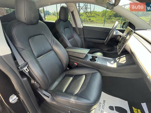 Чорний Тесла Model Y, об'ємом двигуна 0 л та пробігом 51 тис. км за 27300 $, фото 15 на Automoto.ua