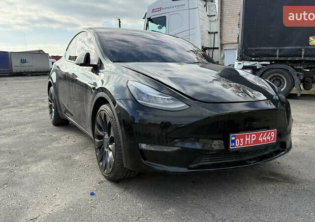 Черный Тесла Model Y, объемом двигателя 0 л и пробегом 55 тыс. км за 18200 $, фото 1 на Automoto.ua