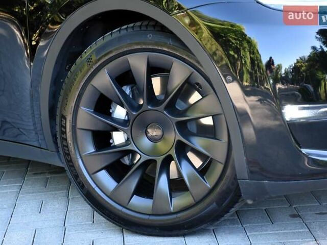 Черный Тесла Model Y, объемом двигателя 0 л и пробегом 82 тыс. км за 24950 $, фото 14 на Automoto.ua