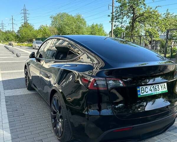 Черный Тесла Model Y, объемом двигателя 0 л и пробегом 28 тыс. км за 33000 $, фото 5 на Automoto.ua