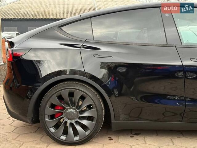 Черный Тесла Model Y, объемом двигателя 0 л и пробегом 141 тыс. км за 23999 $, фото 8 на Automoto.ua