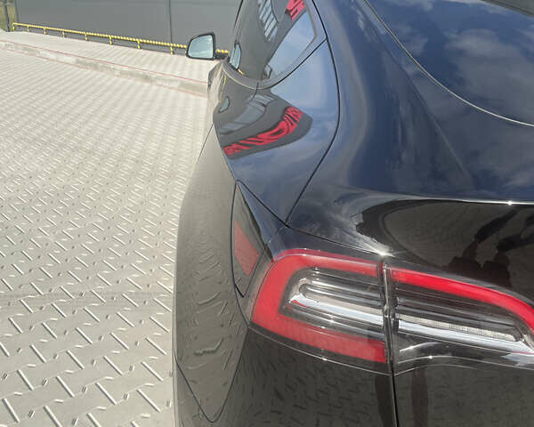 Чорний Тесла Model Y, об'ємом двигуна 0 л та пробігом 43 тис. км за 28300 $, фото 19 на Automoto.ua