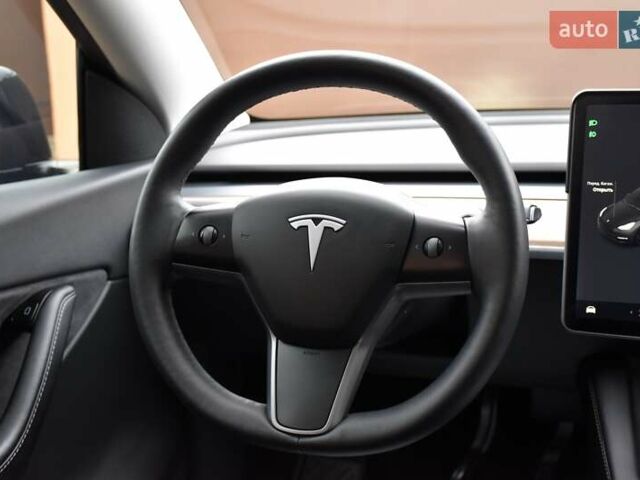 Черный Тесла Model Y, объемом двигателя 0 л и пробегом 73 тыс. км за 25950 $, фото 35 на Automoto.ua