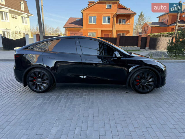 Черный Тесла Model Y, объемом двигателя 0 л и пробегом 68 тыс. км за 28500 $, фото 62 на Automoto.ua