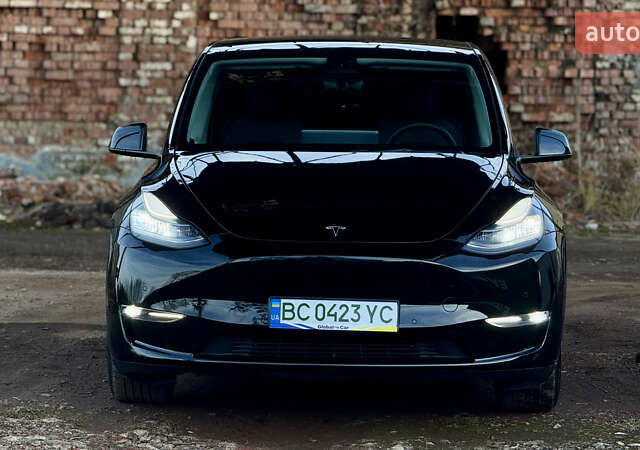 Черный Тесла Model Y, объемом двигателя 0 л и пробегом 80 тыс. км за 24700 $, фото 1 на Automoto.ua
