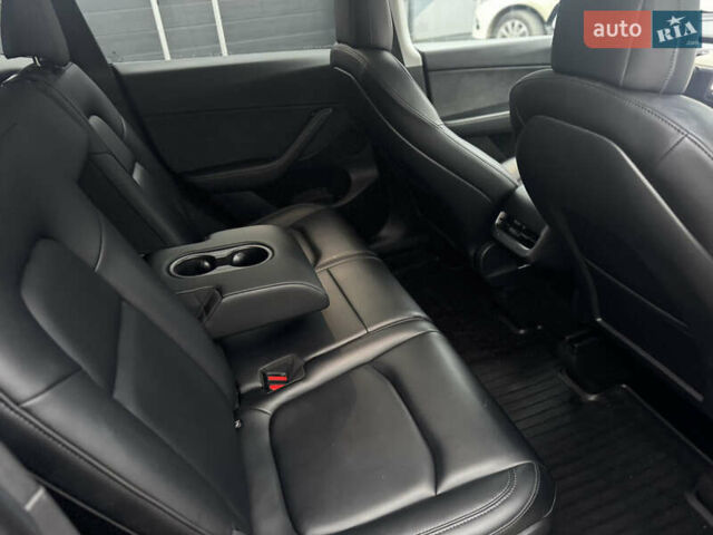 Чорний Тесла Model Y, об'ємом двигуна 0 л та пробігом 13 тис. км за 24500 $, фото 44 на Automoto.ua