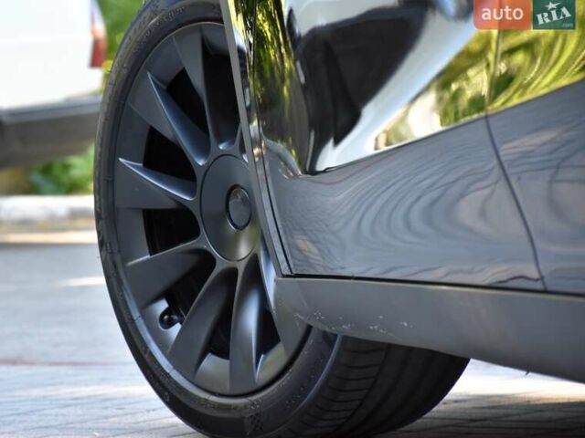 Черный Тесла Model Y, объемом двигателя 0 л и пробегом 82 тыс. км за 24950 $, фото 23 на Automoto.ua