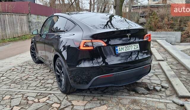 Чорний Тесла Model Y, об'ємом двигуна 0 л та пробігом 73 тис. км за 30300 $, фото 3 на Automoto.ua