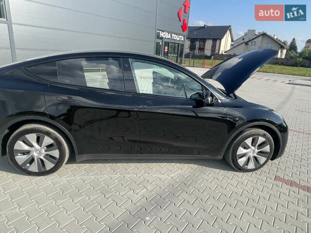 Чорний Тесла Model Y, об'ємом двигуна 0 л та пробігом 43 тис. км за 28300 $, фото 45 на Automoto.ua