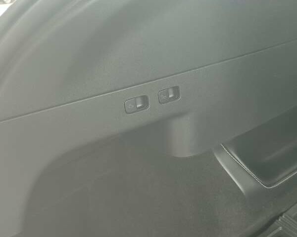 Черный Тесла Model Y, объемом двигателя 0 л и пробегом 56 тыс. км за 27499 $, фото 23 на Automoto.ua