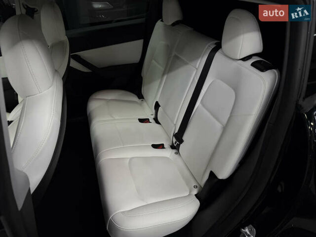 Черный Тесла Model Y, объемом двигателя 0 л и пробегом 70 тыс. км за 26900 $, фото 20 на Automoto.ua
