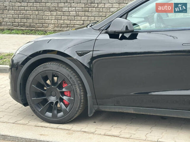 Черный Тесла Model Y, объемом двигателя 0 л и пробегом 127 тыс. км за 26500 $, фото 5 на Automoto.ua