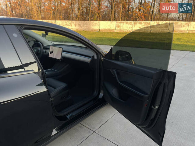 Чорний Тесла Model Y, об'ємом двигуна 0 л та пробігом 116 тис. км за 21800 $, фото 33 на Automoto.ua