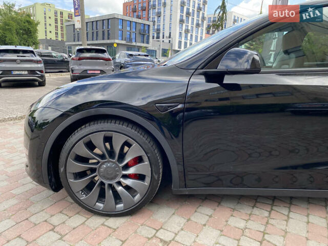 Черный Тесла Model Y, объемом двигателя 0 л и пробегом 74 тыс. км за 27699 $, фото 3 на Automoto.ua