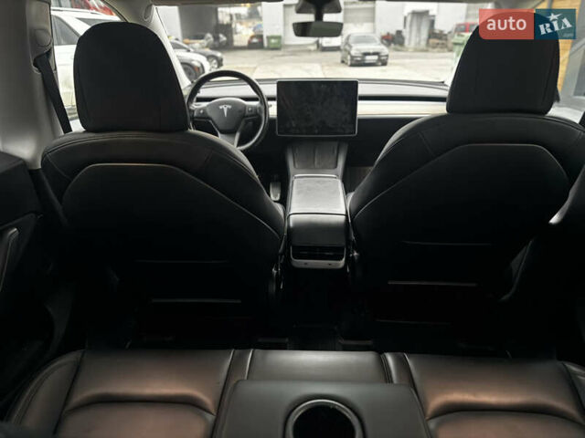 Чорний Тесла Model Y, об'ємом двигуна 0 л та пробігом 13 тис. км за 24500 $, фото 39 на Automoto.ua