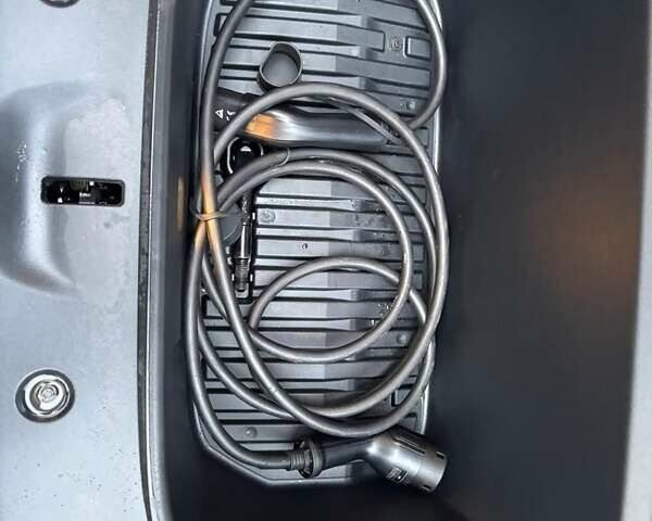 Чорний Тесла Model Y, об'ємом двигуна 0 л та пробігом 70 тис. км за 27000 $, фото 17 на Automoto.ua