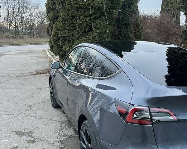 Черный Тесла Model Y, объемом двигателя 0 л и пробегом 66 тыс. км за 24950 $, фото 5 на Automoto.ua