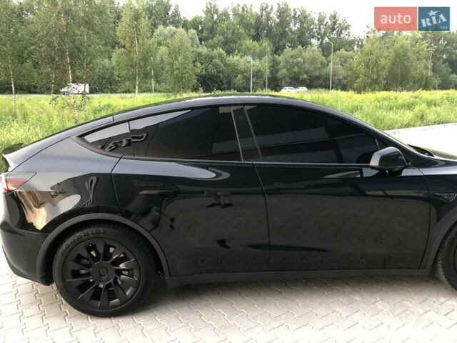 Черный Тесла Model Y, объемом двигателя 0 л и пробегом 63 тыс. км за 27500 $, фото 6 на Automoto.ua