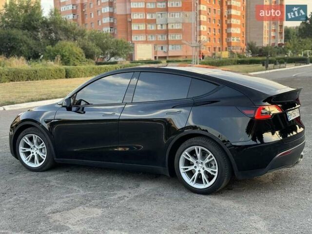 Черный Тесла Model Y, объемом двигателя 0 л и пробегом 101 тыс. км за 23999 $, фото 18 на Automoto.ua