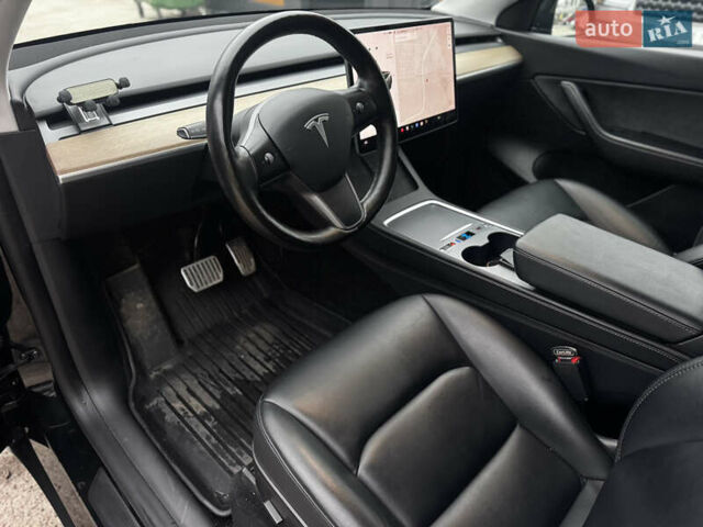 Чорний Тесла Model Y, об'ємом двигуна 0 л та пробігом 13 тис. км за 24500 $, фото 21 на Automoto.ua