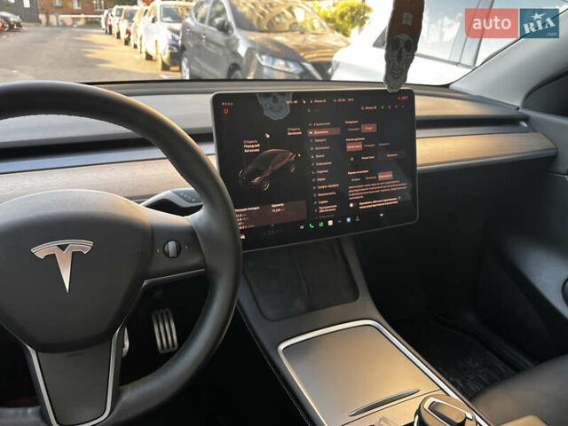 Черный Тесла Model Y, объемом двигателя 0 л и пробегом 72 тыс. км за 27200 $, фото 8 на Automoto.ua