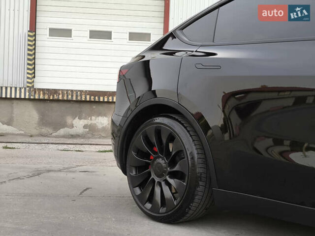 Черный Тесла Model Y, объемом двигателя 0 л и пробегом 57 тыс. км за 23950 $, фото 10 на Automoto.ua