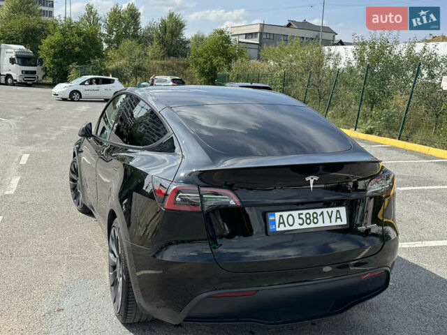 Черный Тесла Model Y, объемом двигателя 0 л и пробегом 61 тыс. км за 25000 $, фото 6 на Automoto.ua