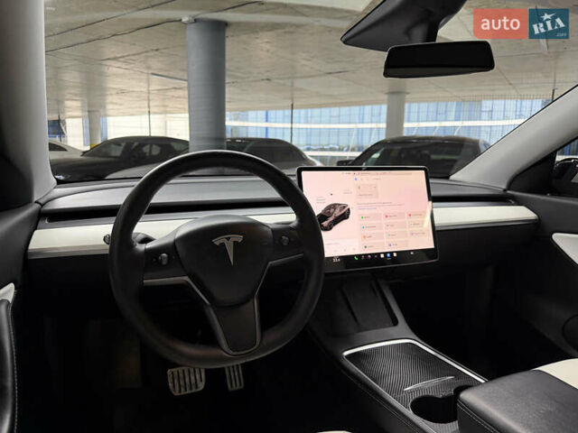 Черный Тесла Model Y, объемом двигателя 0 л и пробегом 70 тыс. км за 26900 $, фото 23 на Automoto.ua