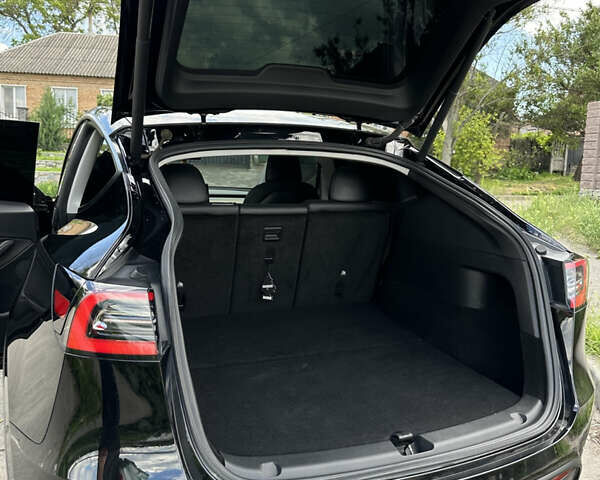 Чорний Тесла Model Y, об'ємом двигуна 0 л та пробігом 47 тис. км за 28000 $, фото 12 на Automoto.ua
