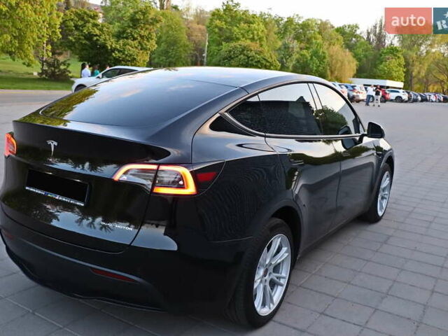 Черный Тесла Model Y, объемом двигателя 0 л и пробегом 60 тыс. км за 23555 $, фото 7 на Automoto.ua