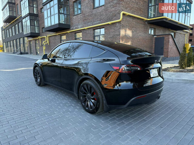 Черный Тесла Model Y, объемом двигателя 0 л и пробегом 68 тыс. км за 28500 $, фото 33 на Automoto.ua