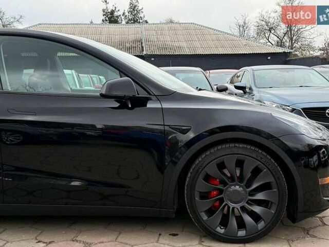 Черный Тесла Model Y, объемом двигателя 0 л и пробегом 141 тыс. км за 23999 $, фото 9 на Automoto.ua