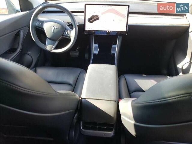Черный Тесла Model Y, объемом двигателя 0 л и пробегом 45 тыс. км за 15800 $, фото 7 на Automoto.ua