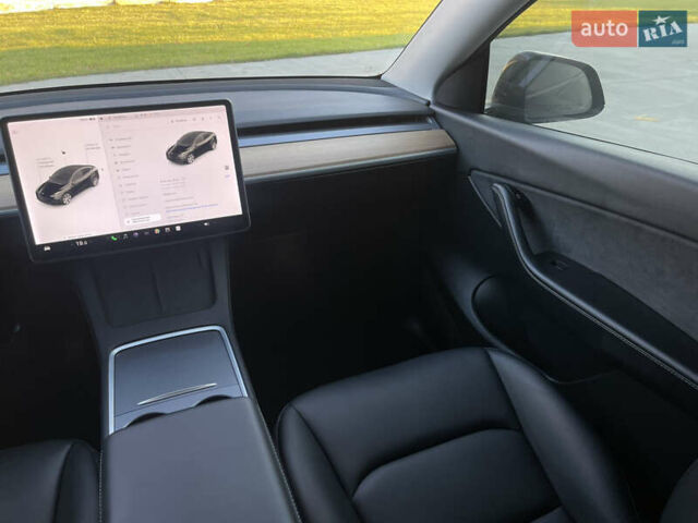 Чорний Тесла Model Y, об'ємом двигуна 0 л та пробігом 116 тис. км за 21800 $, фото 45 на Automoto.ua