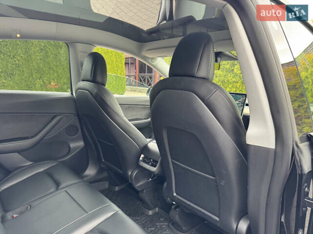Чорний Тесла Model Y, об'ємом двигуна 0 л та пробігом 62 тис. км за 24999 $, фото 47 на Automoto.ua
