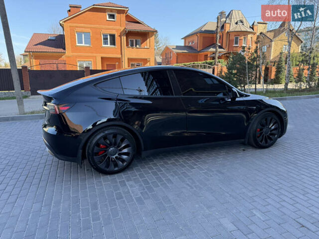 Черный Тесла Model Y, объемом двигателя 0 л и пробегом 68 тыс. км за 28500 $, фото 57 на Automoto.ua