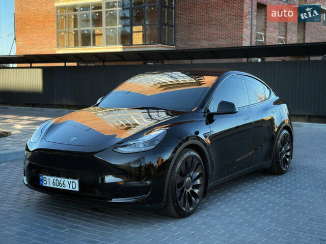 Черный Тесла Model Y, объемом двигателя 0 л и пробегом 68 тыс. км за 28500 $, фото 130 на Automoto.ua