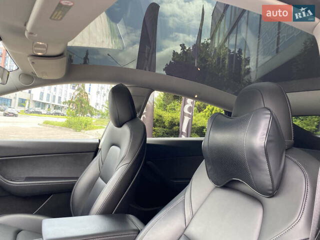 Черный Тесла Model Y, объемом двигателя 0 л и пробегом 74 тыс. км за 27699 $, фото 18 на Automoto.ua