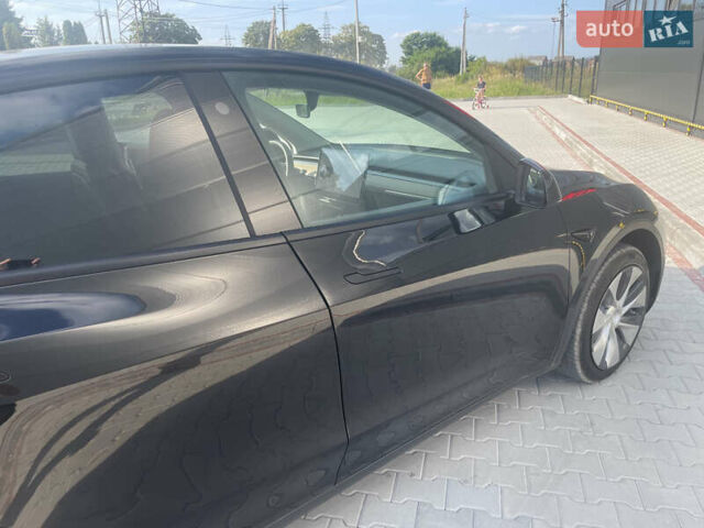 Чорний Тесла Model Y, об'ємом двигуна 0 л та пробігом 43 тис. км за 28300 $, фото 63 на Automoto.ua