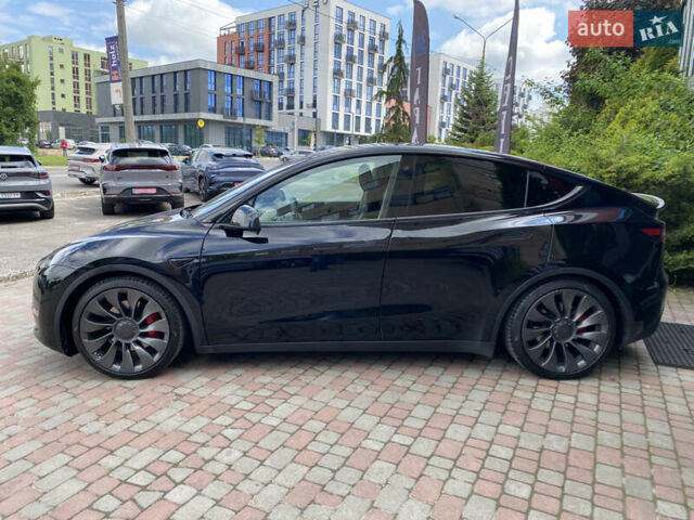 Черный Тесла Model Y, объемом двигателя 0 л и пробегом 74 тыс. км за 27699 $, фото 4 на Automoto.ua