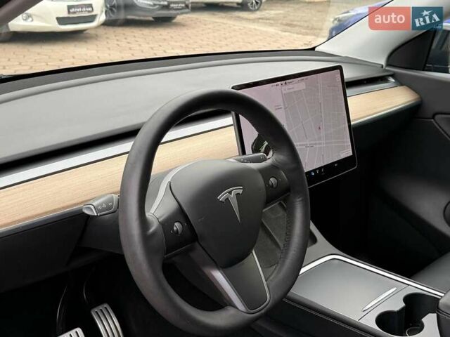Черный Тесла Model Y, объемом двигателя 0 л и пробегом 141 тыс. км за 23999 $, фото 14 на Automoto.ua