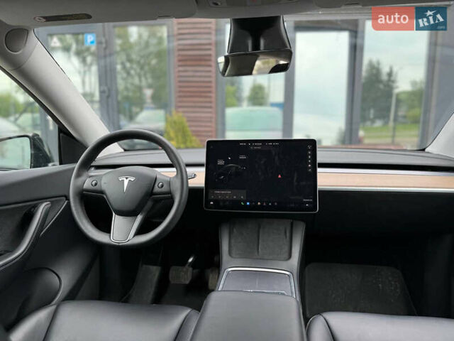 Черный Тесла Model Y, объемом двигателя 0 л и пробегом 63 тыс. км за 22500 $, фото 5 на Automoto.ua