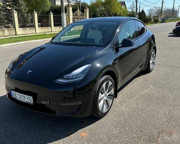 Черный Тесла Model Y, объемом двигателя 0 л и пробегом 53 тыс. км за 24000 $, фото 7 на Automoto.ua