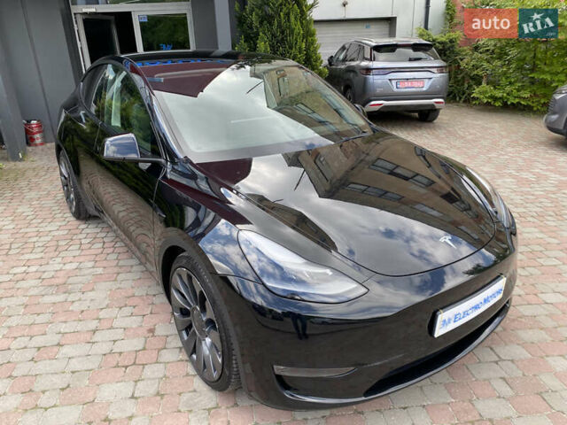 Черный Тесла Model Y, объемом двигателя 0 л и пробегом 74 тыс. км за 27699 $, фото 11 на Automoto.ua