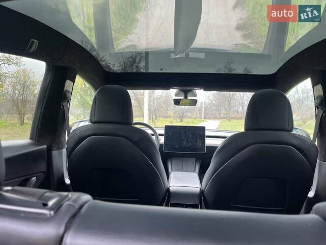 Черный Тесла Model Y, объемом двигателя 0 л и пробегом 85 тыс. км за 23500 $, фото 12 на Automoto.ua