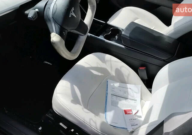 Черный Тесла Model Y, объемом двигателя 0 л и пробегом 165 тыс. км за 18800 $, фото 9 на Automoto.ua