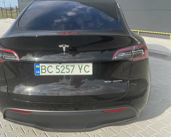 Чорний Тесла Model Y, об'ємом двигуна 0 л та пробігом 43 тис. км за 28300 $, фото 20 на Automoto.ua