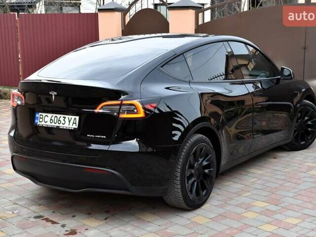 Черный Тесла Model Y, объемом двигателя 0 л и пробегом 73 тыс. км за 25950 $, фото 13 на Automoto.ua